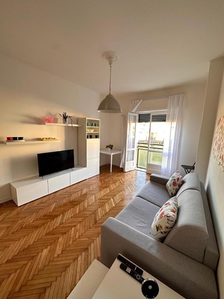 Appartamento Kibilu - Via Lomellina Mm Argonne - Linate Airport Milano Esterno foto