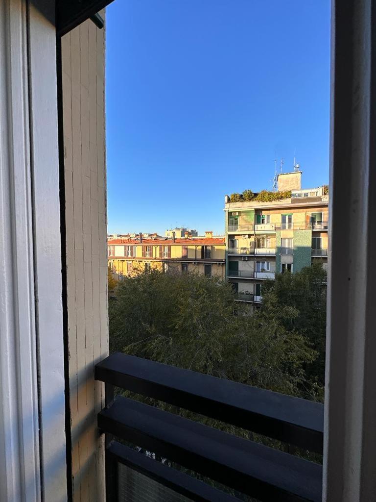 Appartamento Kibilu - Via Lomellina Mm Argonne - Linate Airport Milano Esterno foto